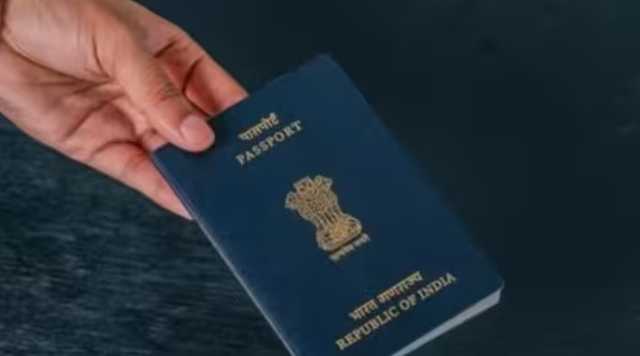 अब आपका पासपोर्ट भी बनेगा हाईटेक, भारत में शुरू हुआ ई-पासपोर्ट, जानिए कैसे बनवाएं और क्या हैं इसके फायदे।