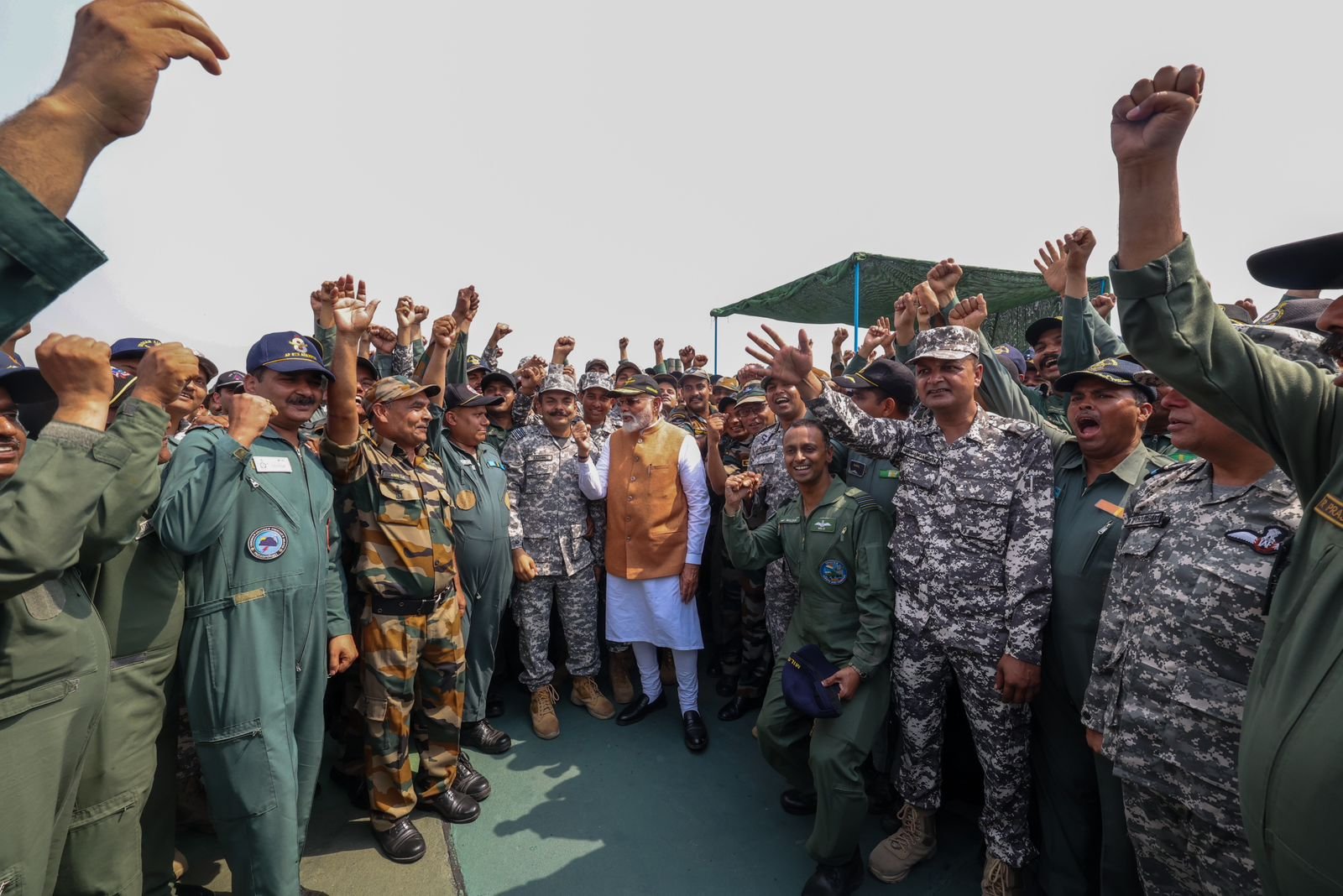 पीएम मोदी आदमपुर एयरबेस दौरा