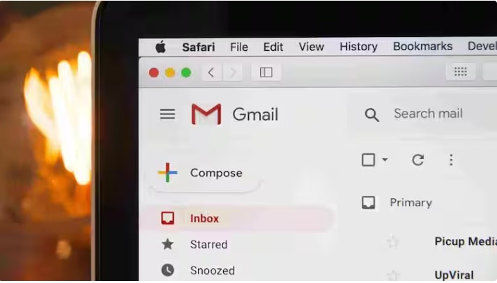 अब Gmail में लंबी ईमेल पढ़ने की झंझट खत्म, Google ने जोड़ा AI आधारित समरी फीचर।