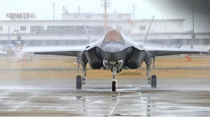 किसी भी कीमत पर अपना द्वीप बचाएगा भारत का मित्र जापान, F-35 फाइटर जेट से की चीन की घेराबंदी।