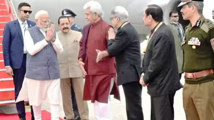 पहलगाम आतंकी हमले के बाद पहली बार जम्मू-कश्मीर जाएंगे पीएम मोदी, देंगे 46,000 करोड़ की परियोजनाओं की सौगात।
