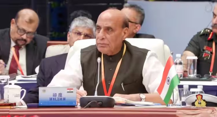 SCO समिट में भारत ने चीन को दिया सख्त संदेश — सीमा पर नए तनाव से बचें।