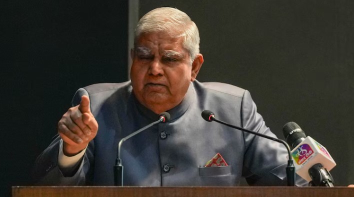 ‘संविधान में धर्मनिरपेक्ष और समाजवाद शब्द बने नासूर’, उपराष्ट्रपति जगदीप धनखड़ का बड़ा बयान।