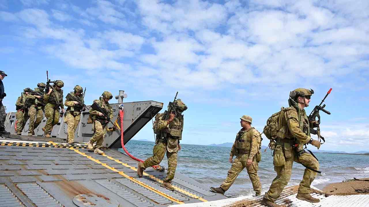 India Military Exercise 2025: भारत ने 19 देशों के साथ मिलाया हाथ, शुरू किया अब तक का सबसे बड़ा युद्धाभ्यास — पाकिस्तान की बढ़ी टेंशन!