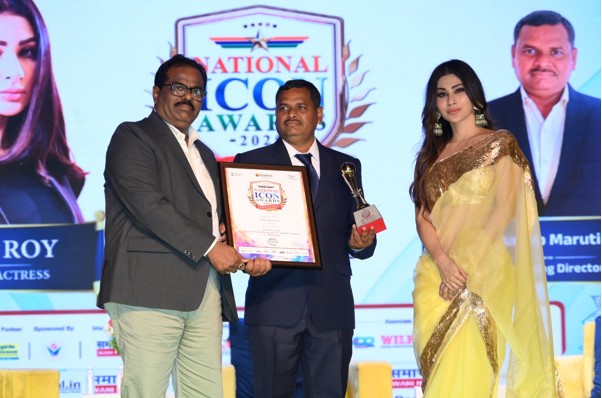 ऑर्गेनिक खेती के क्षेत्र में नया आयाम बना रहे हैं अप्पासाहेब मारुति शिंदे, नेशनल आइकॉन अवार्ड 2025 से सम्मानित।