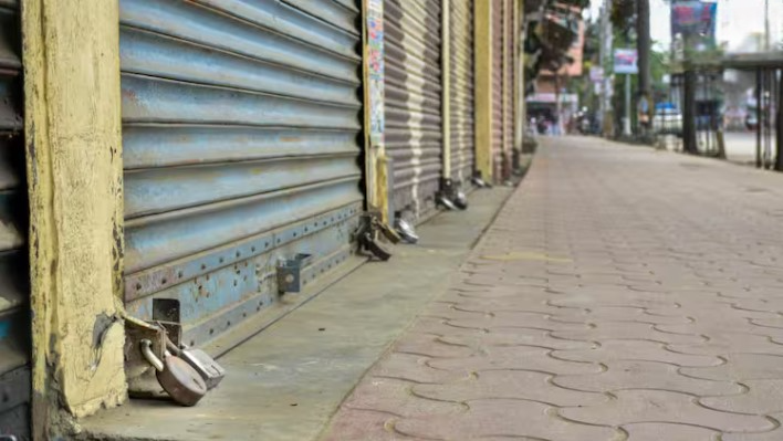भारत बंद आज: हड़ताल पर 25 करोड़ से ज्यादा कर्मचारी, जानें क्या खुला रहेगा और क्या बंद।
