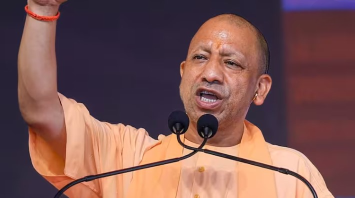 यूपी के स्कूलों में पढ़ने वाले बच्चों के अभिभावकों के खाते में भेजे जाएंगे रुपये, सीएम योगी का बड़ा ऐलान।