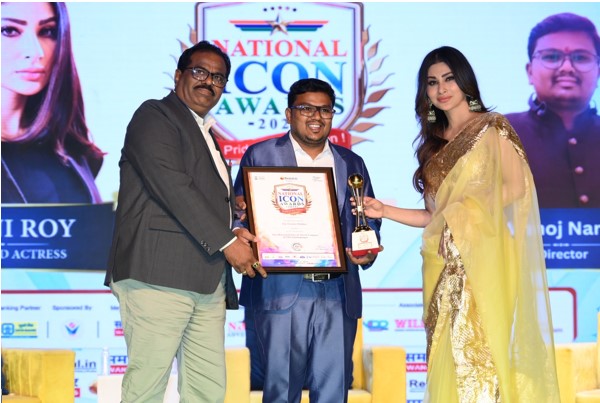 पर्यटन को नई दिशा देने वाले मनोज नारवड़े को मिला नेशनल आइकॉन अवॉर्ड 2025.