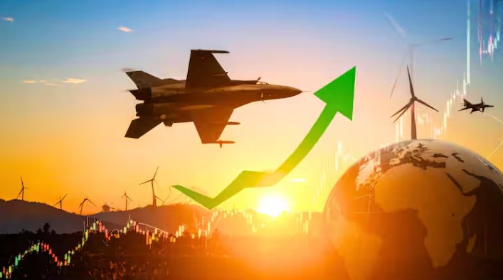 इंडिया-US ट्रेड डील की उम्मीद से IT स्टॉक्स में तेजी, सेंसेक्स 236 अंक उछला।
