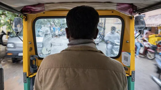 बेंगलुरु की बारिश और 1 किमी ऑटो किराया ₹425! सोशल मीडिया पर वायरल हुई उबर प्राइसिंग
