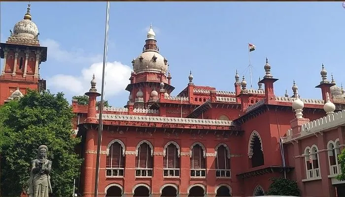 मद्रास हाई कोर्ट का ऐतिहासिक आदेश: ‘मंदिर का धन भगवान की संपत्ति, सरकार के लिए नहीं’