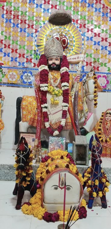 अजमेर के कोटरा में बाबा रामदेवजी मेले में उमड़ी श्रद्धालुओं की आस्था की भीड़