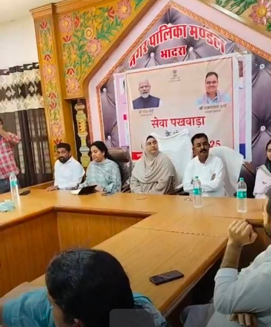 हनुमानगढ़ भादरा में शहरी सेवा शिविर 2025: मुस्कान बानो ने लाभार्थियों को विभिन्न योजनाओं से किया लाभान्वित