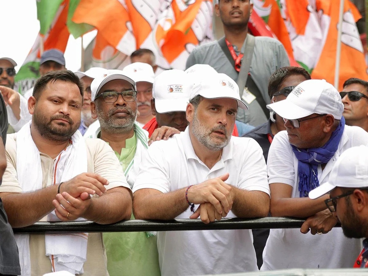 राहुल गांधी का बयान ‘हाइड्रोजन बम’ महागठबंधन में सियासी हलचल, RJD क्यों है चिंतित