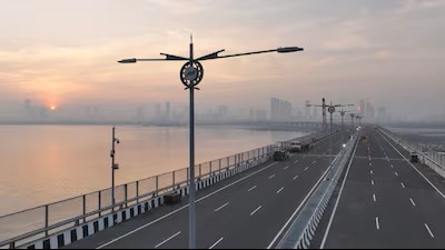 अटल सेतु रोड डैमेज मामले में ठेकेदार पर 1 करोड़ का जुर्माना, जांच रिपोर्ट ने खोली लापरवाही की पोल