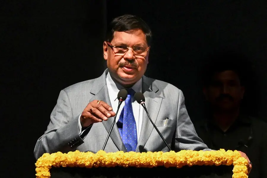 “मैं सभी धर्मों का सम्मान करता हूँ”: CJI गवाई ने ‘अपने देवता से पूछो’ टिप्पणी पर दी सफाई, खजुराहो मामले में विवाद तेज़