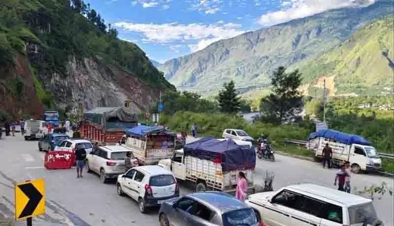 किरतपुर-मनाली राष्ट्रीय राजमार्ग 20 सितंबर तक यातायात के लिए अस्थायी रूप से खोला जाएगा: केंद्रीय मंत्री अजय ताम्टा