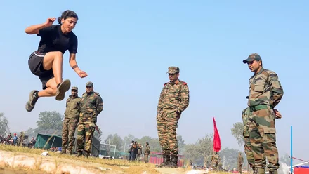 भारतीय सेना में बदलाव: महिला-पुरुष फिजिकल टेस्ट पैरामीटर पर स्टडी, लिंग आधारित अंतर घटाने का लक्ष्य