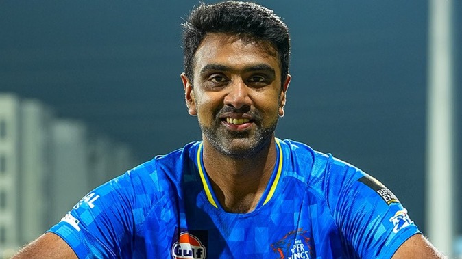 आर अश्विन ने BBL में किया धमाका, सिडनी थंडर के लिए खेलेंगे, साथ में टीम में शामिल हुए पैट कमिंस और डेविड वार्न