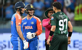 IND vs PAK: अभिषेक शर्मा का पाकिस्तान खिलाड़ियों पर हमला, हरीस राउफ और साहिबजादा फरहान की प्रतिक्रिया
