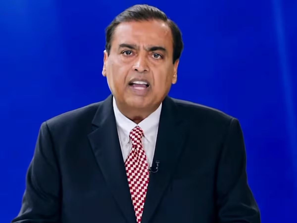 मुकेश अंबानी बोले – 2047 तक पीएम बने रहें नरेंद्र मोदी, तभी भारत बनेगा विश्वगुरु