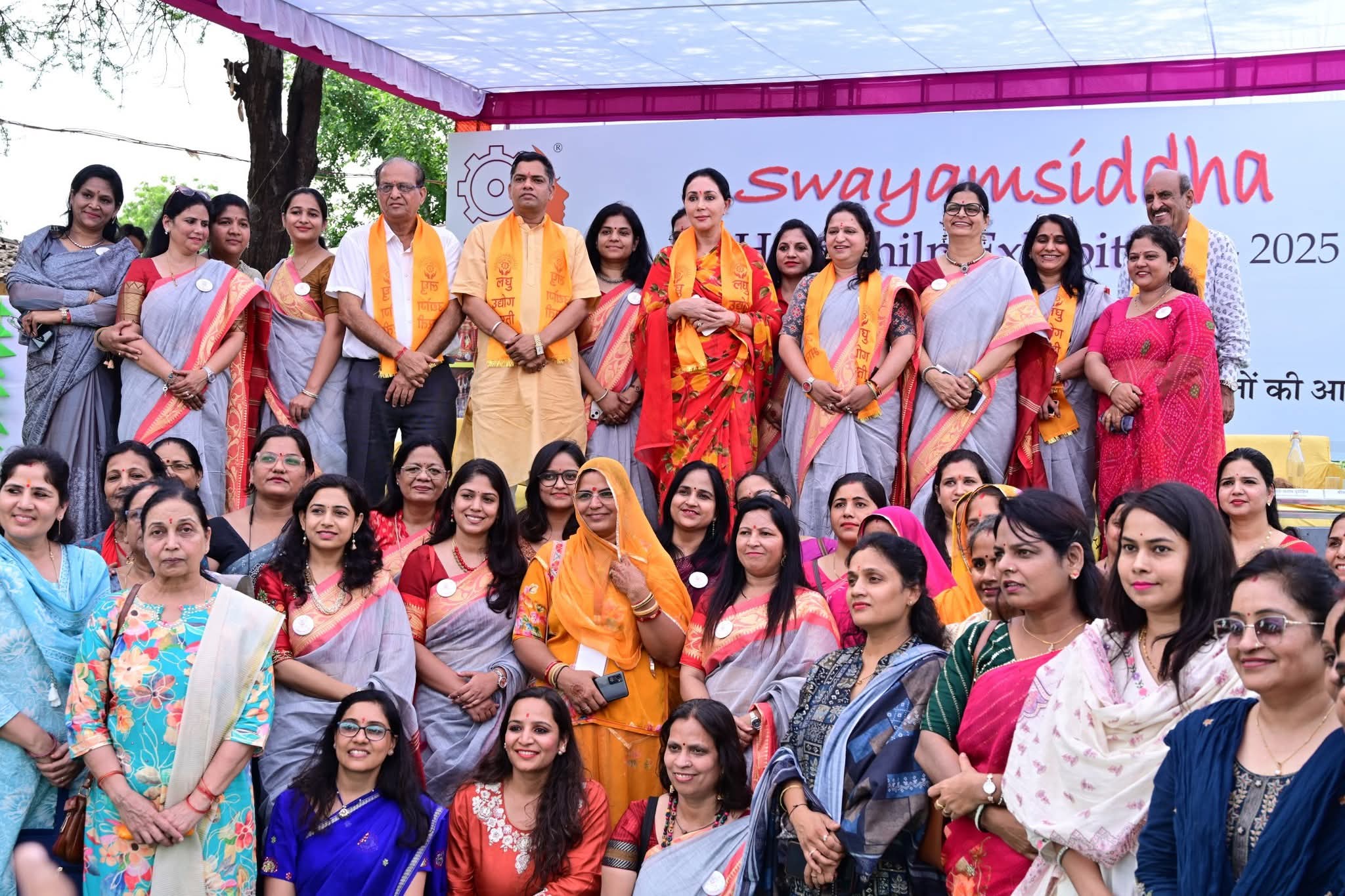 जयपुर में “स्वयंसिद्धा” हस्तशिल्प प्रदर्शनी 2025 का शुभारंभ, डिप्टी सीएम दिया कुमारी ने बढ़ाया महिला उद्यमियों का उत्साह