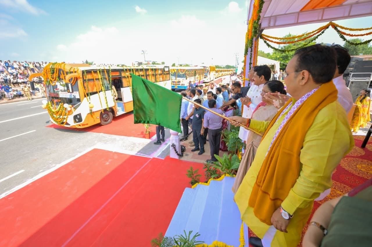 मुख्यमंत्री भजनलाल शर्मा की राजस्थान को एक और सौगात ”आपनी बस राजस्थान रोडवेज योजना की शुरुआत ”