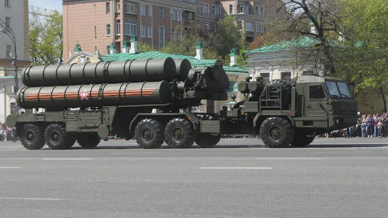 भारत की वायु सुरक्षा होगी और भी अभेद्य: रूस से 5 अतिरिक्त S-400 सिस्टम खरीदने की तैयारी