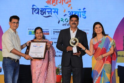अहिल्यानगर के श्री गणेश कचरू दहीवाले को इनोवेटिव डोर सॉल्यूशंस में उत्कृष्टता पुरस्कार