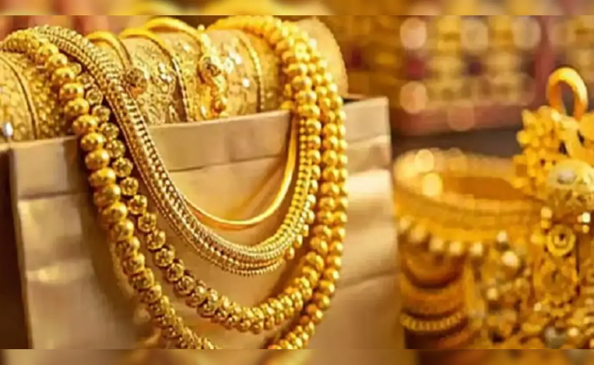 अमेरिका से संदेश के बाद सोने-चांदी की कीमतों में भारी गिरावट, सोना 2,000 रुपये सस्ता