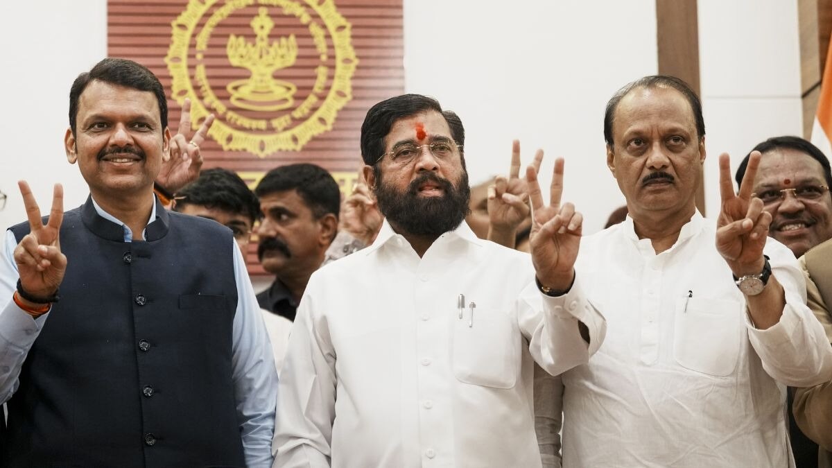 महाराष्ट्र में लागू होने जा रहा है ‘गुजरात पैटर्न’? कई मंत्रियों की कुर्सी पर मंडरा रहा खतरा, बढ़ी राजनीतिक हलचल
