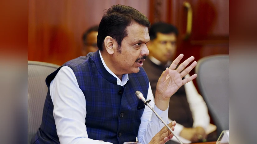 जवेरी बाजार के कायापलट में सरकार देगी मदद, मुख्यमंत्री फडणवीस ने दिया भरोसा