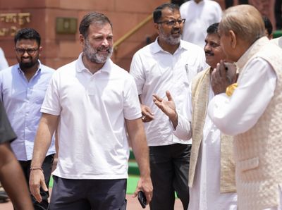 दागी पीएम-सीएम को झटका? JPC में विपक्ष की दुविधा, सरकार कर सकती है बड़ा फैसला