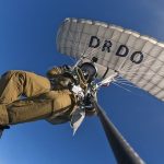 DRDO ने रचा नया कीर्तिमान! वायुसेना ने 32,000 फीट की ऊंचाई से किया मिलिट्री कॉम्बैट पैराशूट का सफल परीक्षण