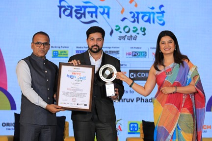 पुणे के श्री ध्रुव फडके को ‘Innovative Architect Of The Year For Public Infrastructure & Institutional Designs’ अवॉर्ड से सम्मानित