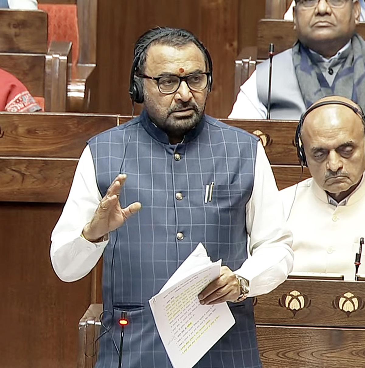 आलोपैथी और आयुष एक-दूसरे के पूरक हैं, प्रतिस्पर्धी नहीं: केंद्रीय आयुष मंत्री