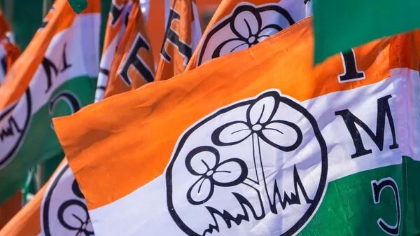 हत्या मामले में गिरफ्तार BJP नेता ने किया आधिकारिक रूप से तृणमूल कांग्रेस (TMC) में प्रवेश