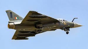 GE Aerospace ने HAL को सौंपी GE F404-IN20 इंजन की चौथी यूनिट, LCA तेजस मार्क-1A में होगा इस्तेमाल
