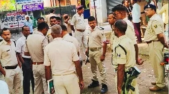 जहानाबाद में सड़क किनारे युवक की हत्या, गले पर धारदार हथियार के निशान पाए गए