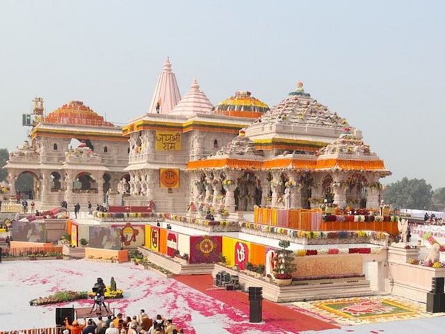 अयोध्या राम मंदिर में दर्शन और आरती का समय बदला, अब सर्दियों में ऐसे करें रामलला के दर्शन