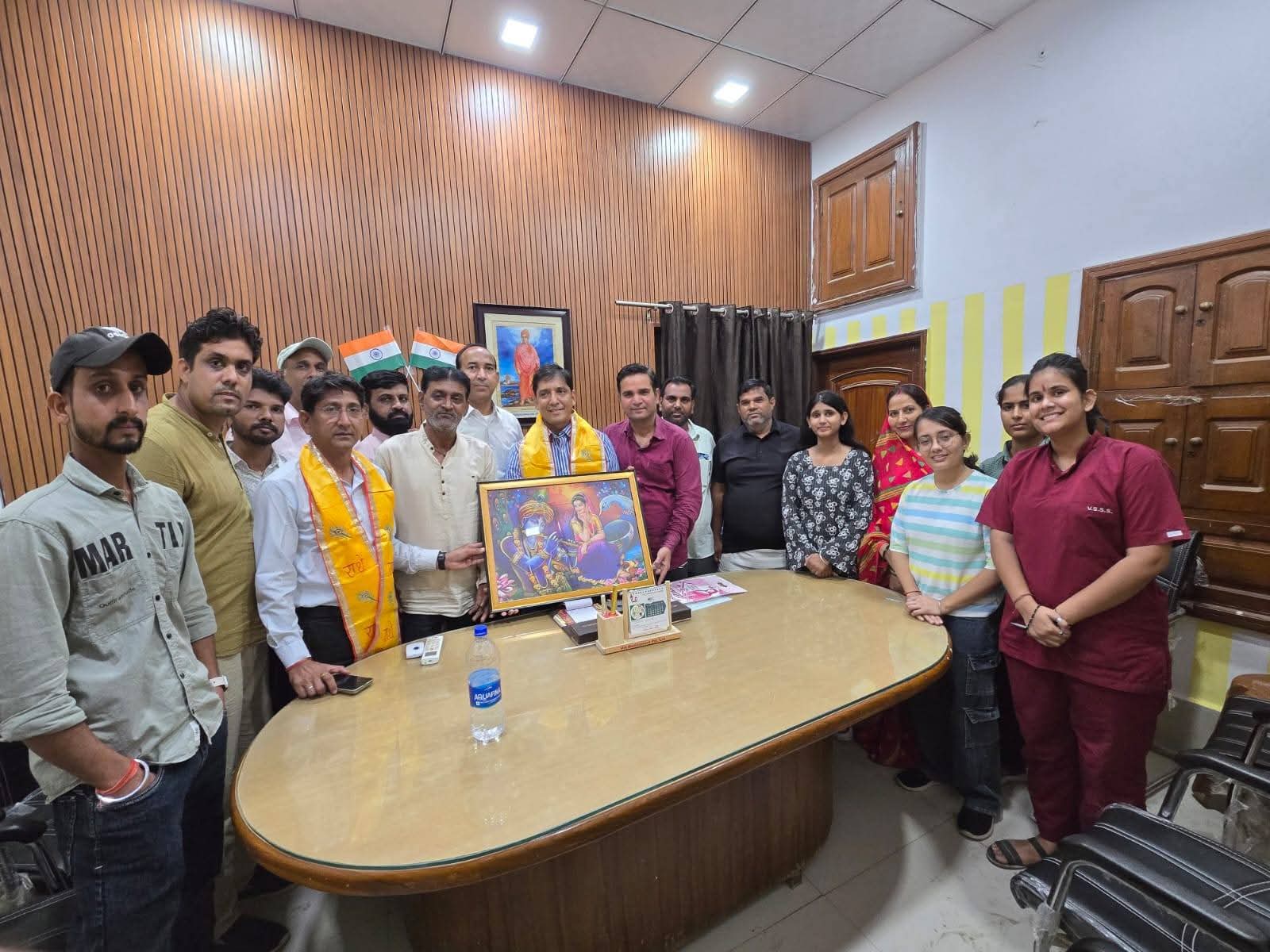 विवेकानंद स्वास्थ्य सेवा समिति के तीसरी बार निर्विरोध अध्यक्ष बने श्री विकास सराफ, श्री गणेश युवा क्लब भादरा ने किया भव्य सम्मान