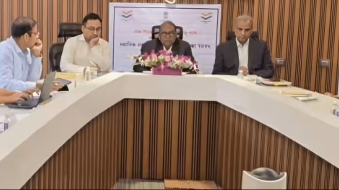 महाराष्ट्र में नगर परिषद और नगर पंचायत चुनावों का ऐलान, 2 दिसंबर को मतदान और 3 दिसंबर को नतीजे घोषित