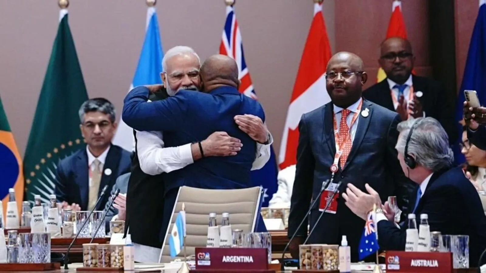 G20 рд▓реАрдбрд░реНрд╕ рд╕рдорд┐рдЯ 2025: рдЯреНрд░рдВрдк рдХреА рджреВрд░реА, рднрд╛рд░рдд рдХреЗ рд▓рд┐рдП рд╡реИрд╢реНрд╡рд┐рдХ рдиреЗрддреГрддреНрд╡ рдХрд╛ рдмрдбрд╝рд╛ рдореМрдХрд╛