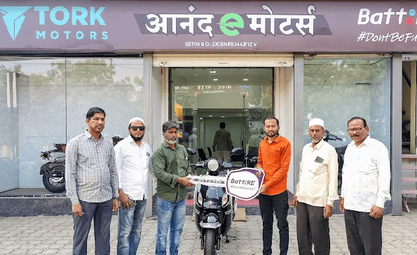 मालेगांव की ई–मोबिलिटी को नई पहचान देने वाला नाम: प्रीतम दिलीप बाविस्कर और Anand E Motors