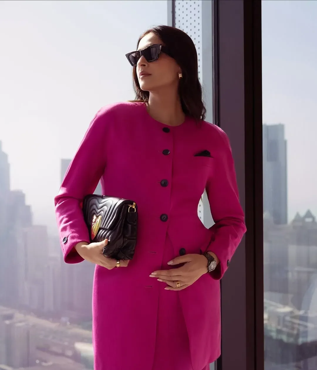 सोनम कपूर दूसरी बार बनने वाली हैं मां, बेबी बंप फ्लॉन्‍ट के साथ किया कंफर्म