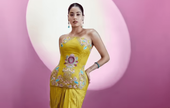 जाह्नवी कपूर की स्टाइल ने फिर जीती सबकी नजरें, रेड कार्पेट पर दिखा स्टार किड्स का जलवा