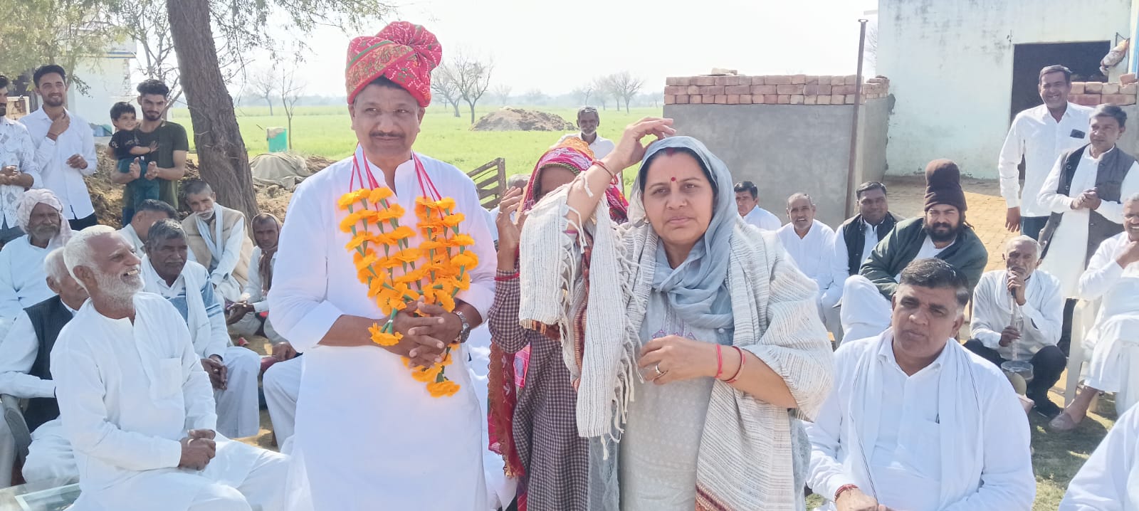 डाबड़ी तहसील भादरा में पानी की समस्या के समाधान के लिए आगे आए दयानंद चाहर