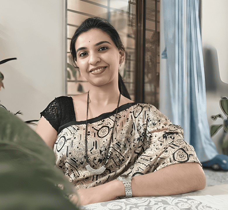 आचार्या रोशनी आदमुलवार – संतुलन, सकारात्मकता और विश्वास की मार्गदर्शक