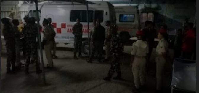 जहानाबाद में दुष्कर्म आरोपी को अस्पताल लाने पर बवाल, आक्रोशित लोगों ने किया हंगामा