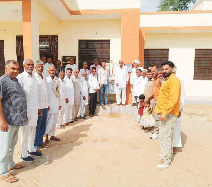 भरवाना उप स्वास्थ्य केंद्र में वाटर कूलर का उद्घाटन, स्व. भंवरी देवी ठोलिया की स्मृति में समर्पित